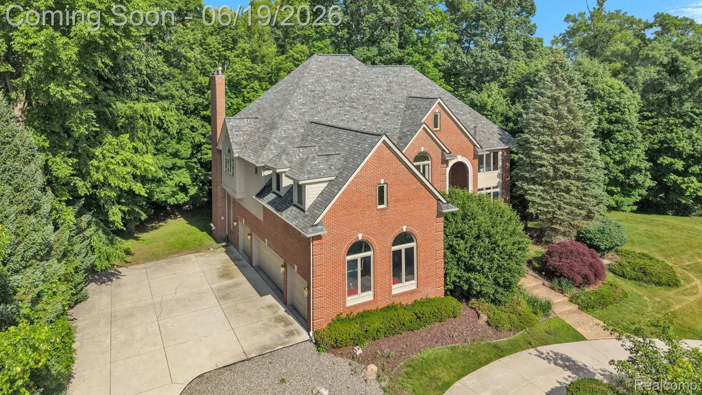 7061 Trailway Court West Bloomfield Charter Township MI 48322