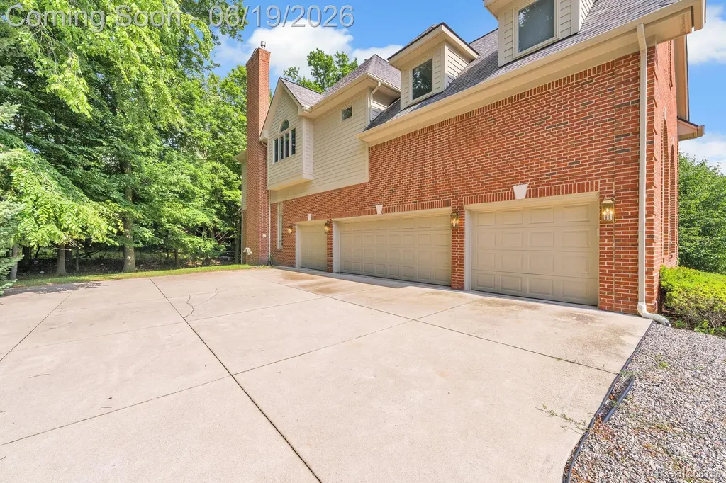 7061 Trailway Court West Bloomfield Charter Township MI 48322