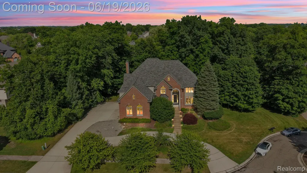 7061 Trailway Court West Bloomfield Charter Township MI 48322