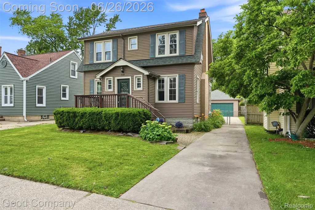 948 Cambridge Road Berkley City MI 48072