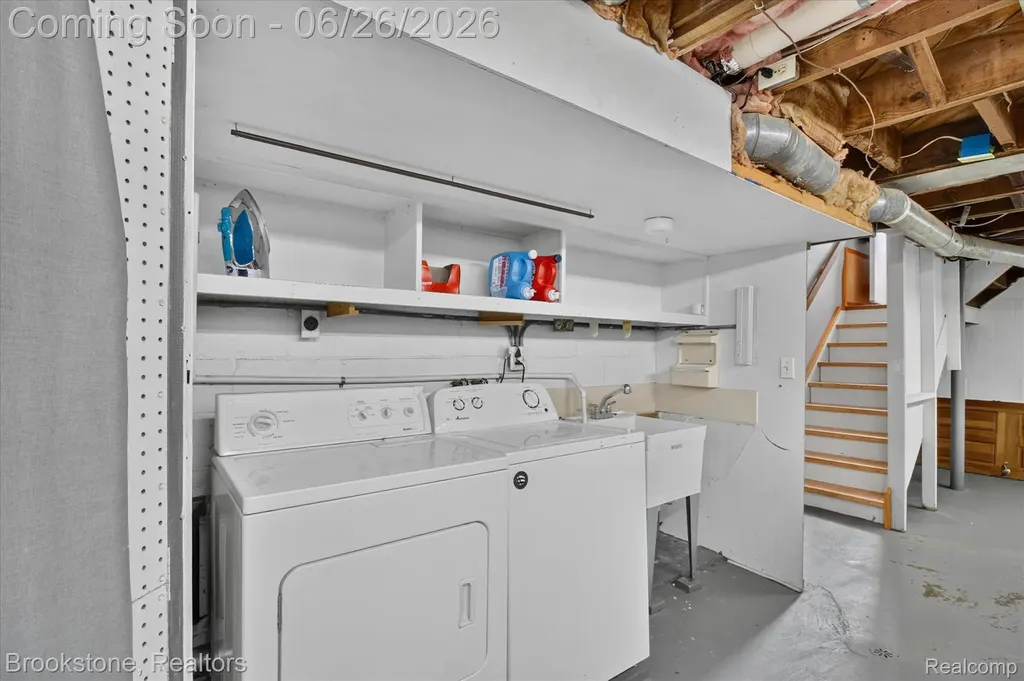 764 Adams Street Plymouth City MI 48170