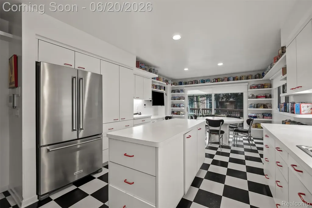 4771 Mada Court West Bloomfield Charter Township MI 48322