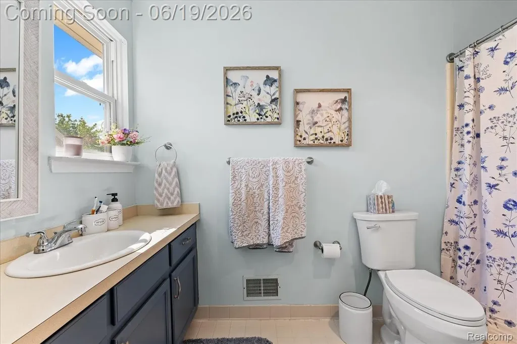 3082 Talon Circle Orion Charter Township MI 48360