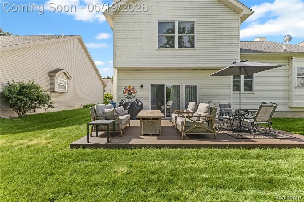 3082 Talon Circle Orion Charter Township MI 48360
