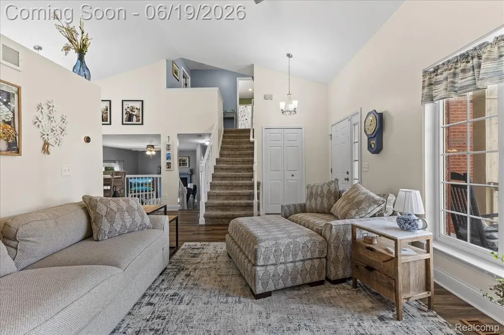 3082 Talon Circle Orion Charter Township MI 48360