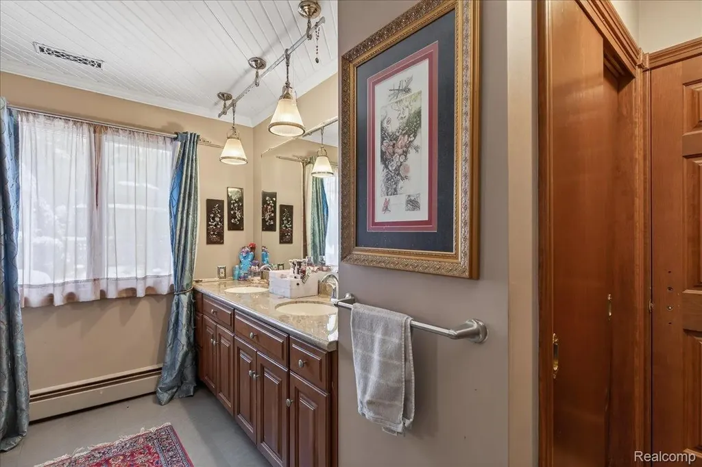4721 Hasslick Road North Branch Township MI 48461