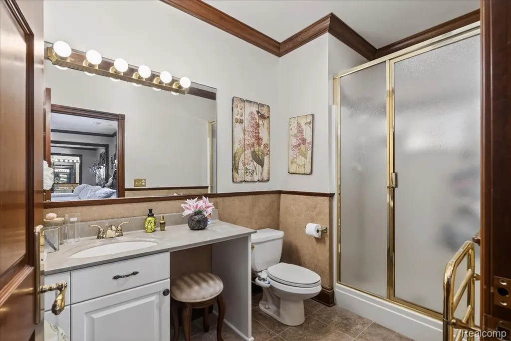 4721 Hasslick Road North Branch Township MI 48461