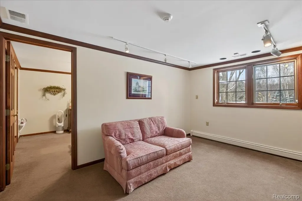 4721 Hasslick Road North Branch Township MI 48461