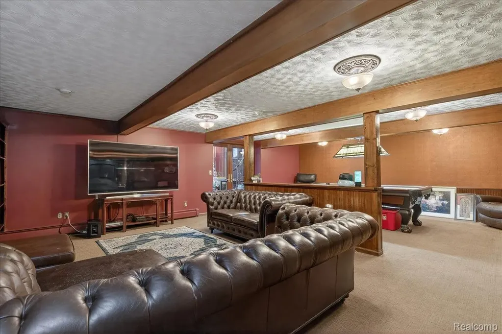 4721 Hasslick Road North Branch Township MI 48461