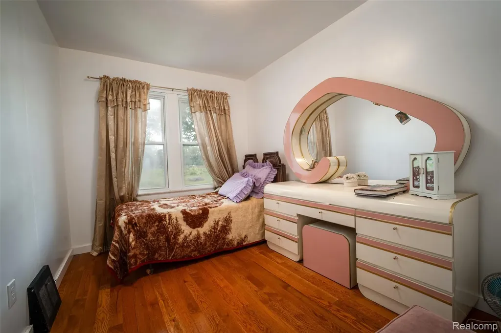702 Fernhill Street Detroit City MI 48203