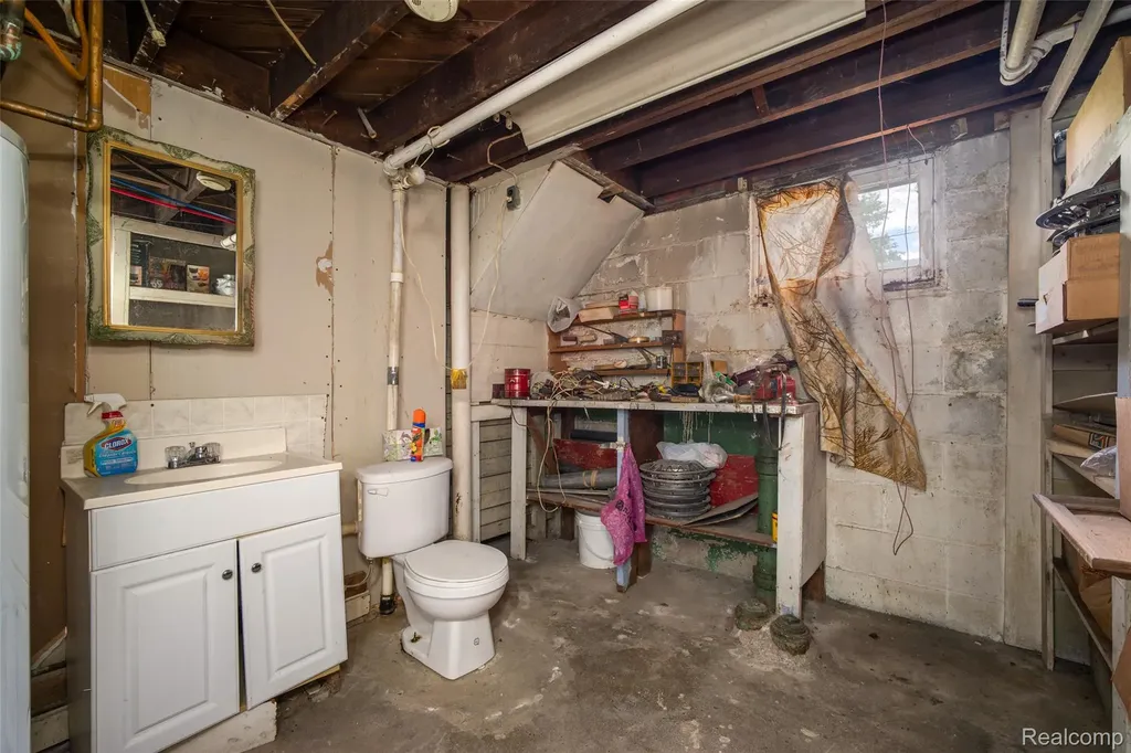 702 Fernhill Street Detroit City MI 48203