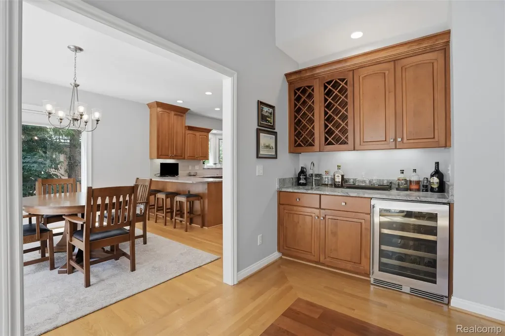 5483 Lake Ridge Drive Genoa Township MI 48116