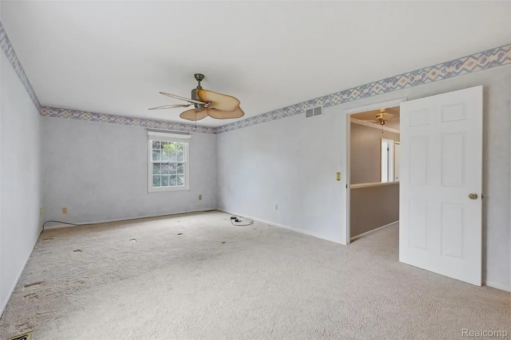 9277 Burning Tree Drive Grand Blanc Charter Township MI 48439