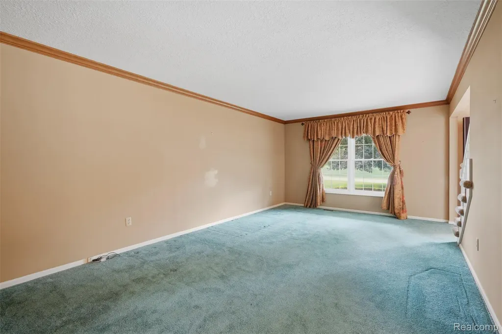9277 Burning Tree Drive Grand Blanc Charter Township MI 48439