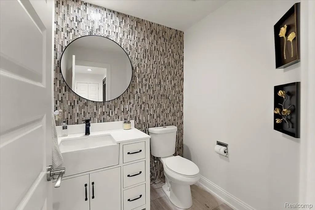 2118 Coach Way Court Bloomfield Hills City MI 48302