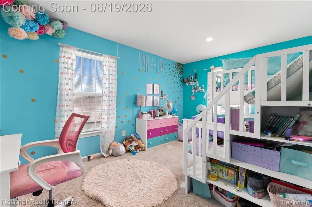 25035 Constitution Avenue Warren City MI 48089