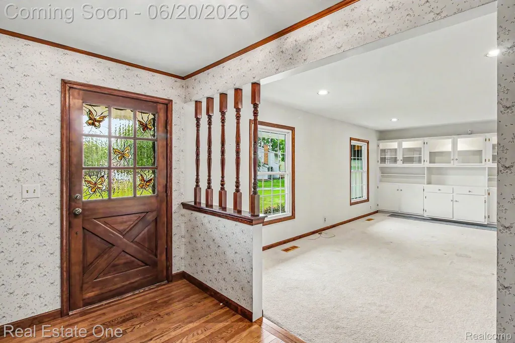 6440 Grand Circle Drive Genoa Township MI 48116