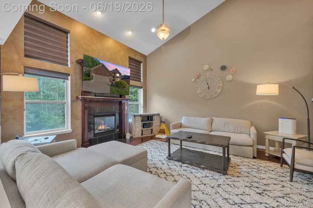 18090 Curtis Court Livonia City MI 48152