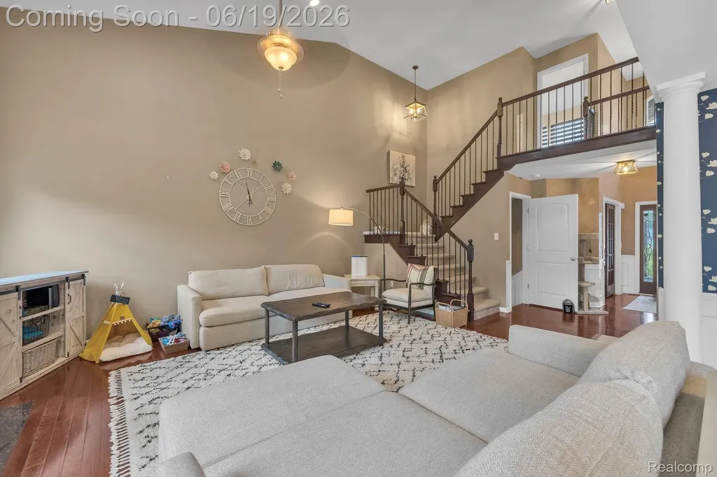 18090 Curtis Court Livonia City MI 48152