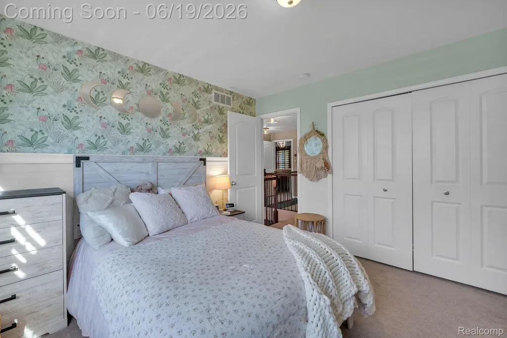 18090 Curtis Court Livonia City MI 48152