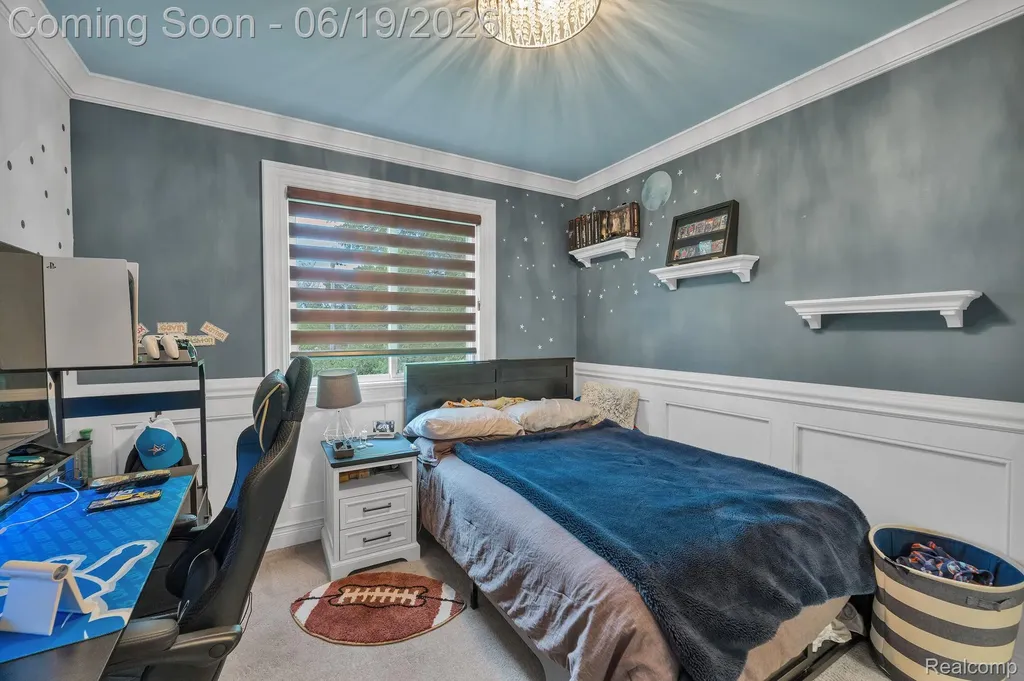18090 Curtis Court Livonia City MI 48152