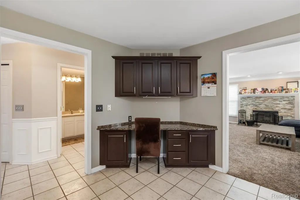30425 Norwich Drive Novi City MI 48377