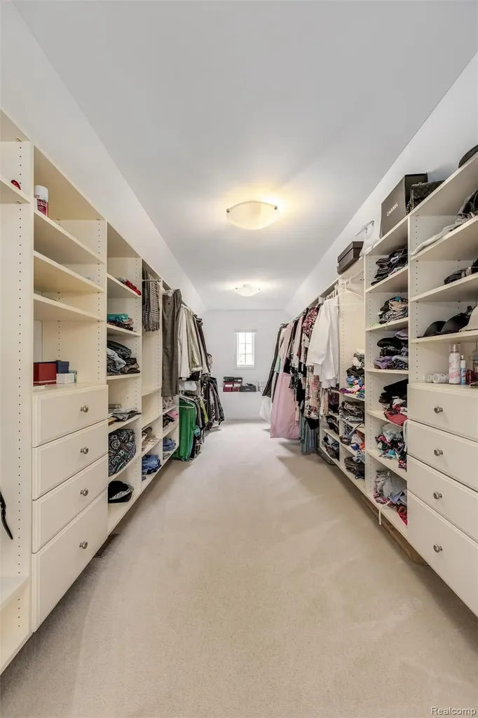 30425 Norwich Drive Novi City MI 48377