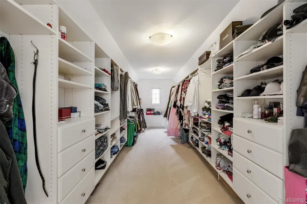 30425 Norwich Drive Novi City MI 48377