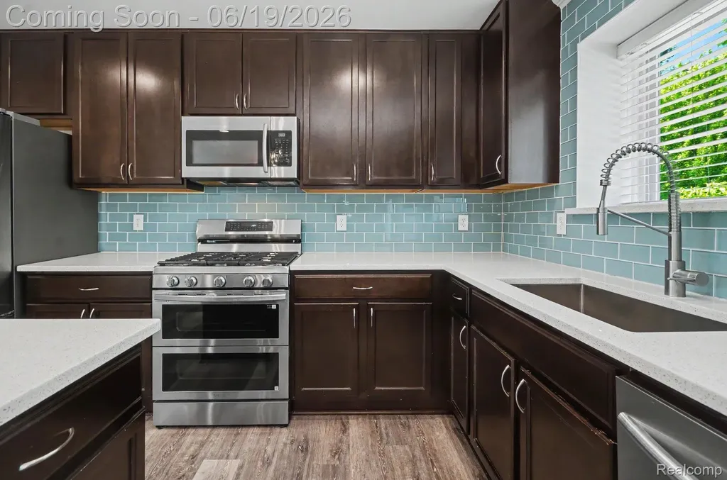 3455 N Quarry Creek Drive White Lake Charter Township MI 48383