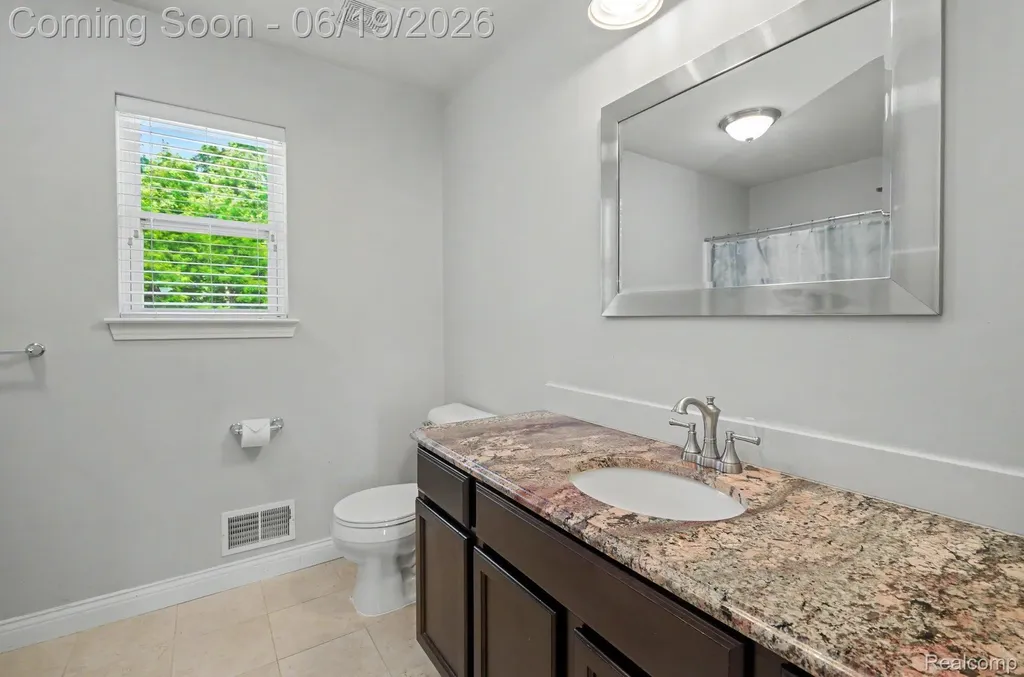 3455 N Quarry Creek Drive White Lake Charter Township MI 48383