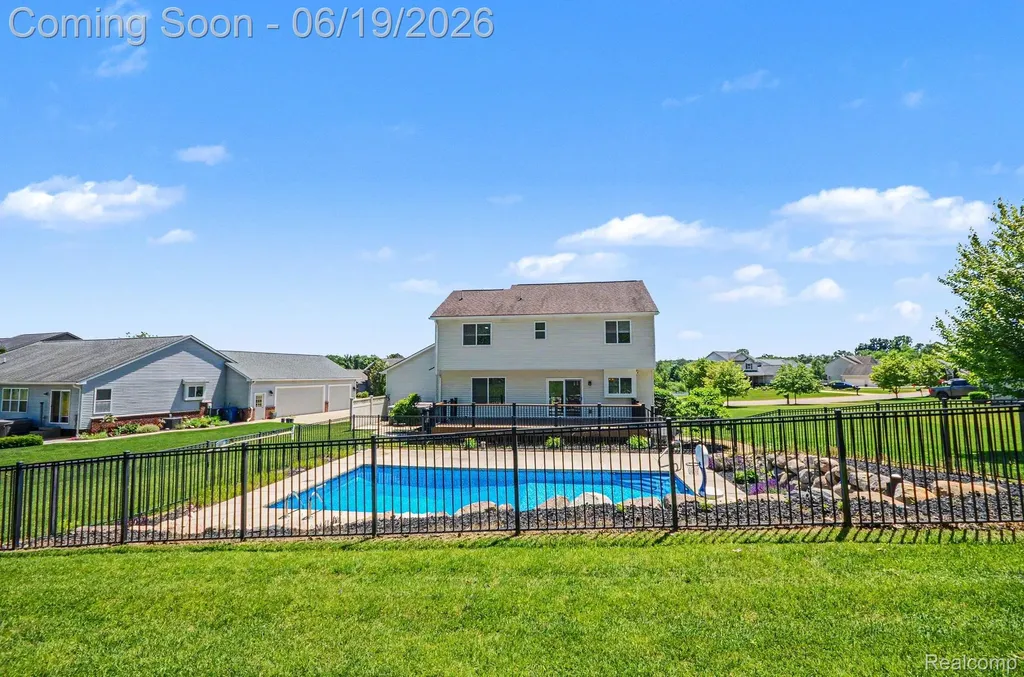 3455 N Quarry Creek Drive White Lake Charter Township MI 48383