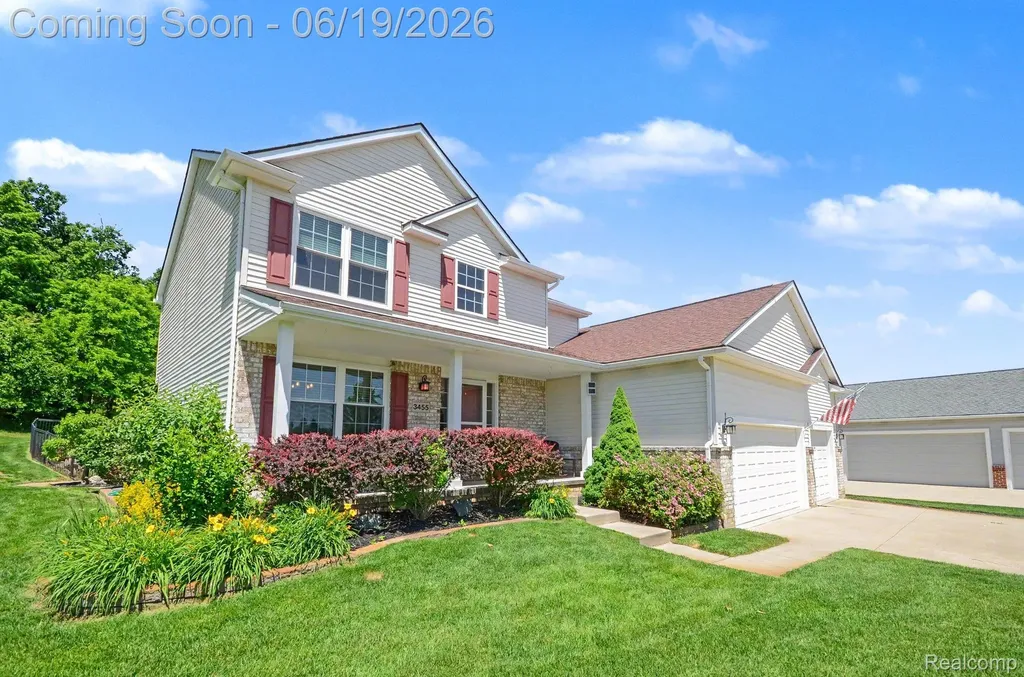 3455 N Quarry Creek Drive White Lake Charter Township MI 48383