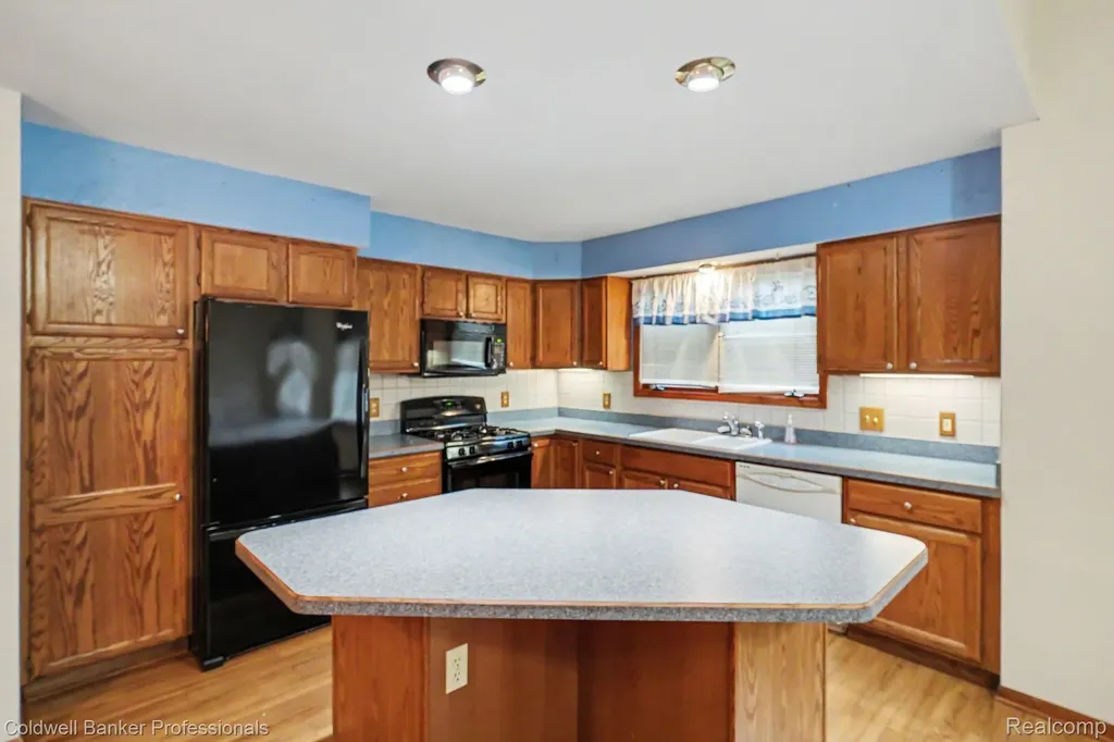 1083 Shalin Drive Davison Township MI 48423