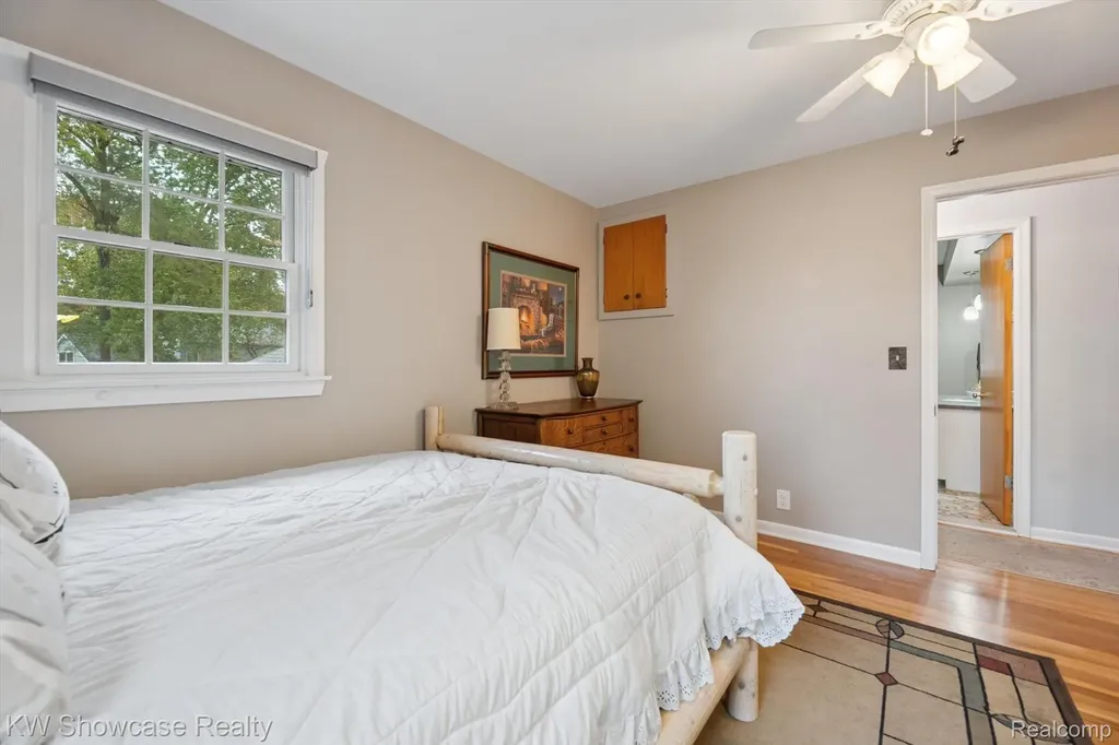 612 Sunrise Park Genoa Township MI 48843