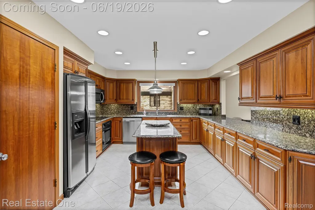 14522 Coulee Drive Sterling Heights City MI 48313