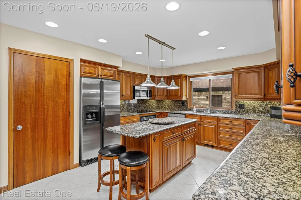 14522 Coulee Drive Sterling Heights City MI 48313