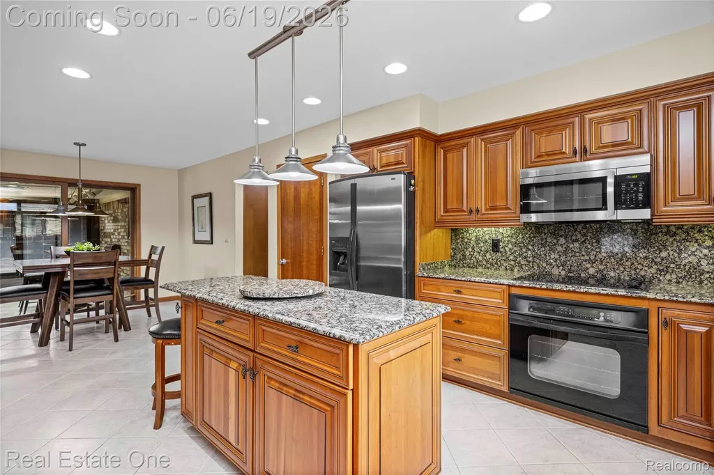 14522 Coulee Drive Sterling Heights City MI 48313