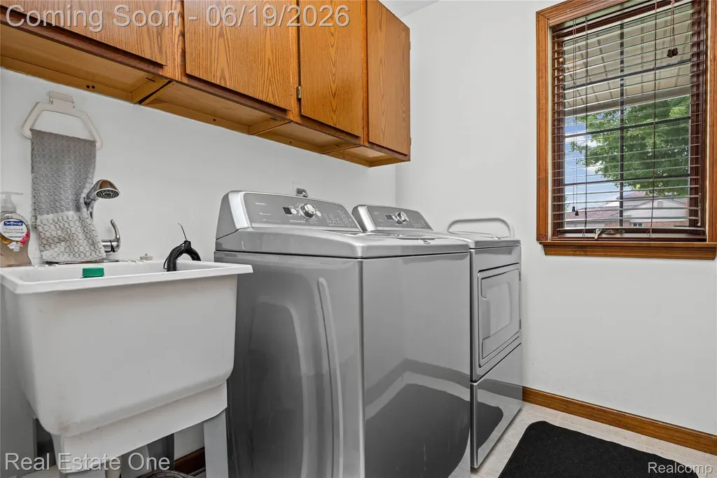 14522 Coulee Drive Sterling Heights City MI 48313