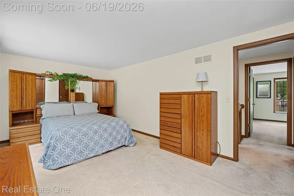 14522 Coulee Drive Sterling Heights City MI 48313