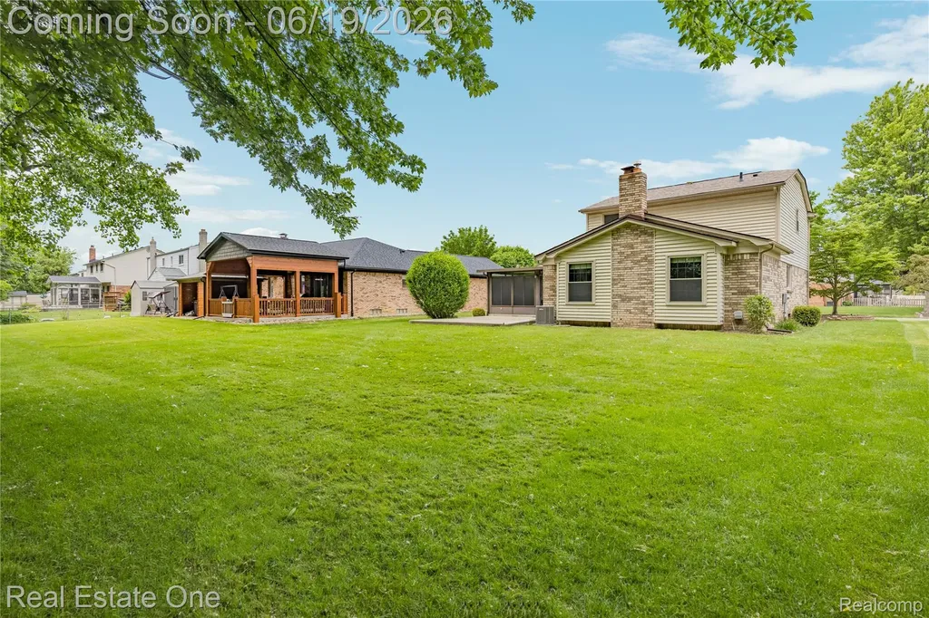 14522 Coulee Drive Sterling Heights City MI 48313