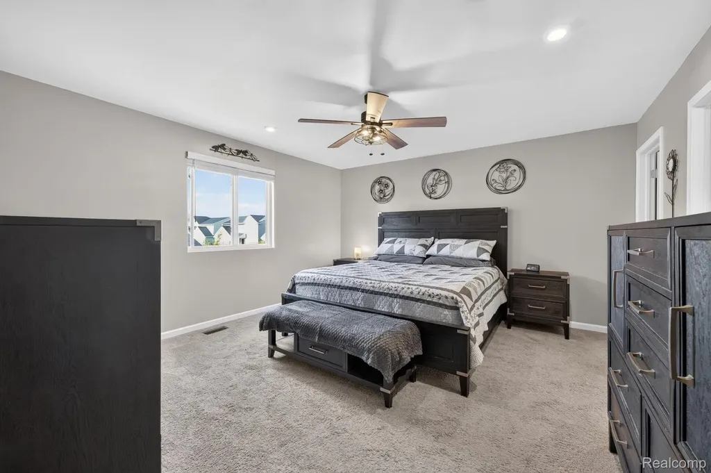 2845 Sycamore River Drive Handy Township MI 48836