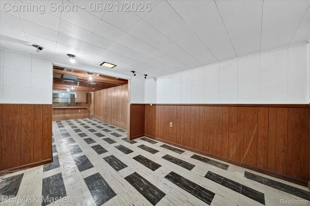 6449 Huron Street Taylor City MI 48180
