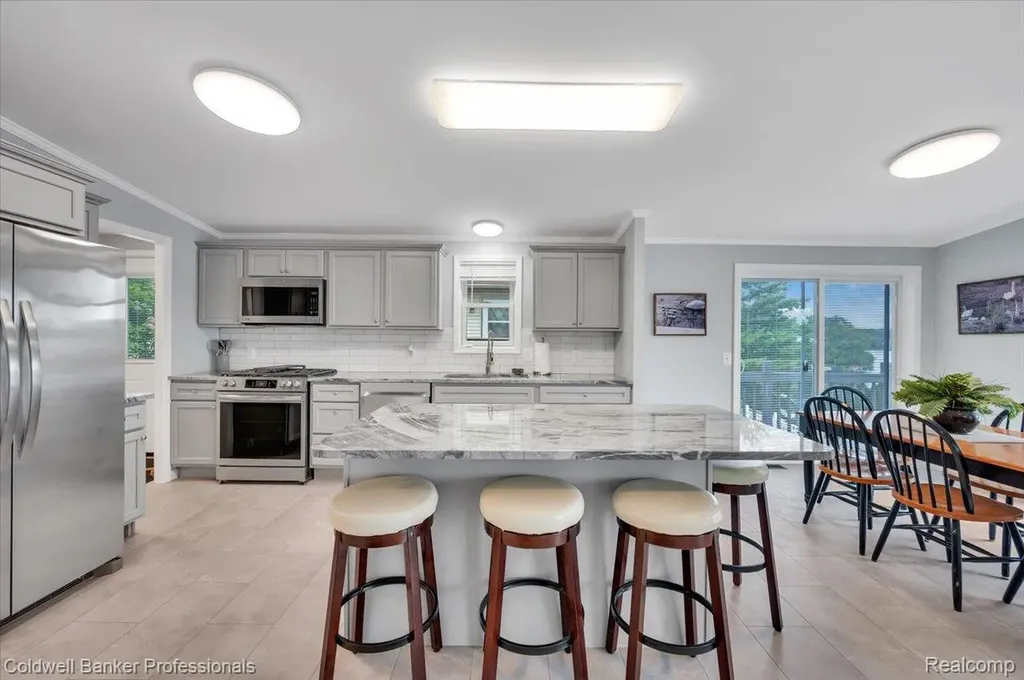 3782 S Shore Drive Elba Township MI 48446