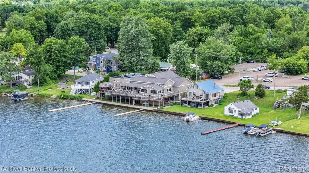 3782 S Shore Drive Elba Township MI 48446