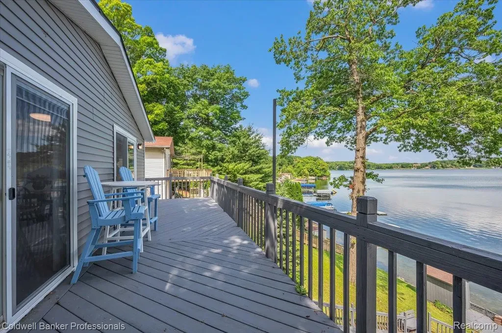 3782 S Shore Drive Elba Township MI 48446