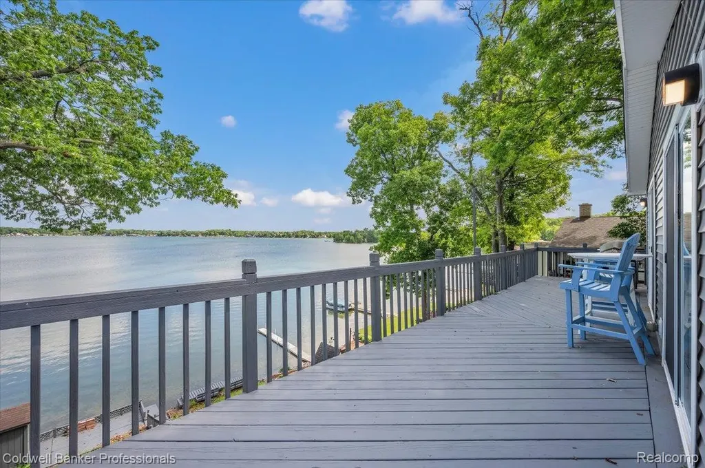 3782 S Shore Drive Elba Township MI 48446