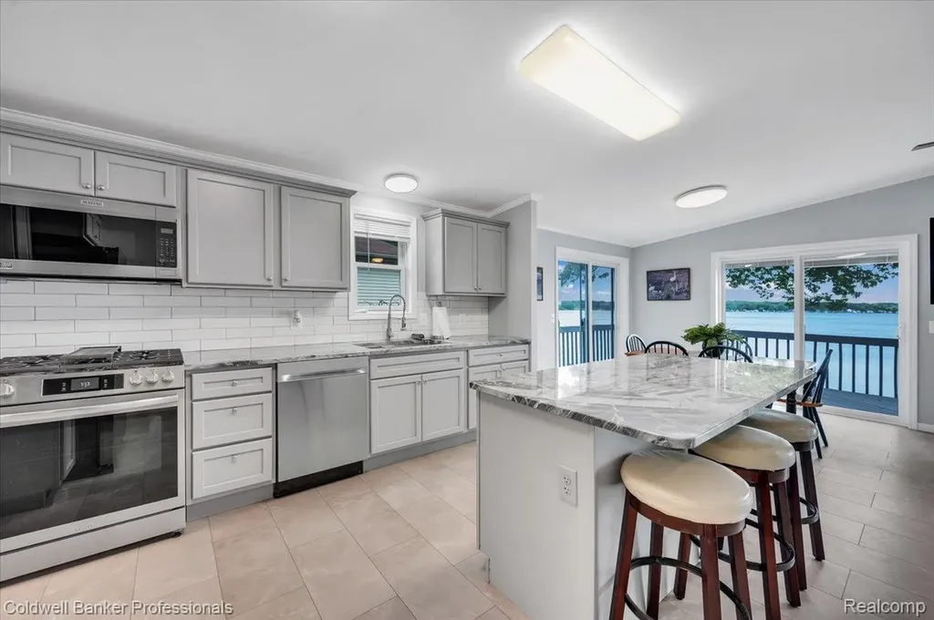 3782 S Shore Drive Elba Township MI 48446