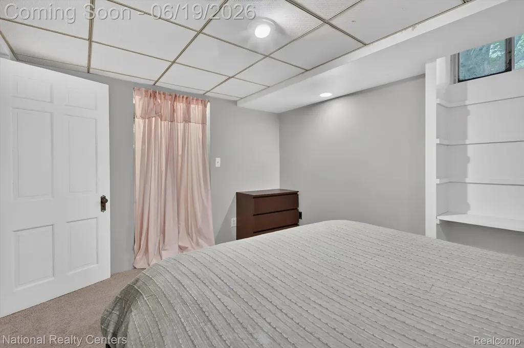 360 Woodland Drive Lyon Charter Township MI 48178