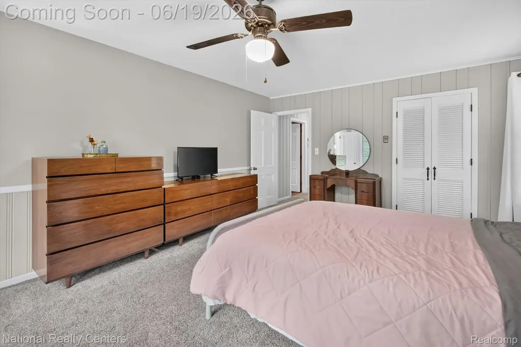 360 Woodland Drive Lyon Charter Township MI 48178