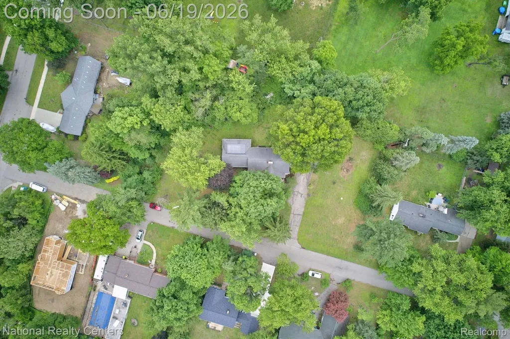 360 Woodland Drive Lyon Charter Township MI 48178